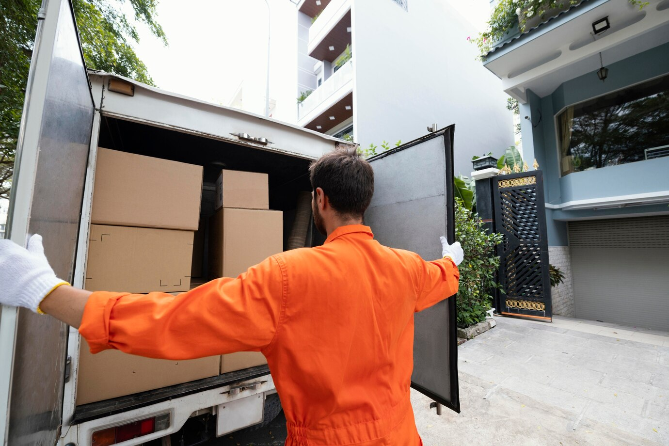 Furniture Removals Services In Doncaster